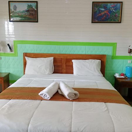 Grace Paradise Guest House Нуса-Лембонган Экстерьер фото